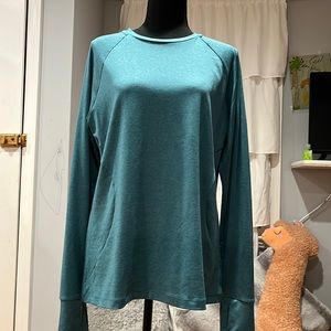 Atletic works . Size XL|XG(16-18).